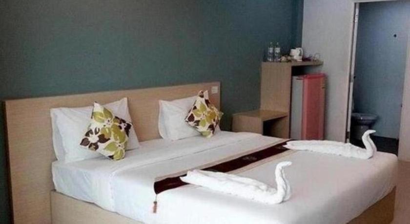 Kim Lung Airport Hotel 3*